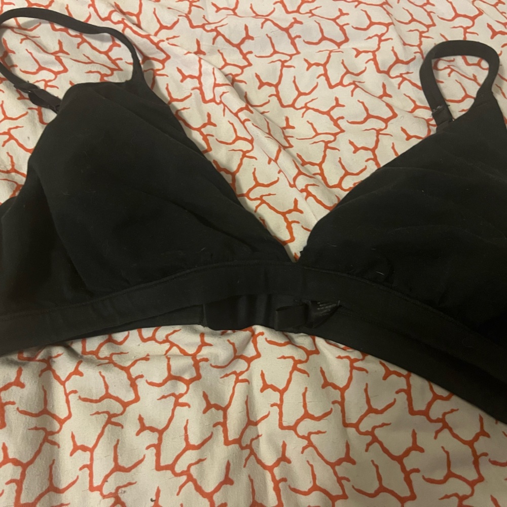 Skims Triangle bra